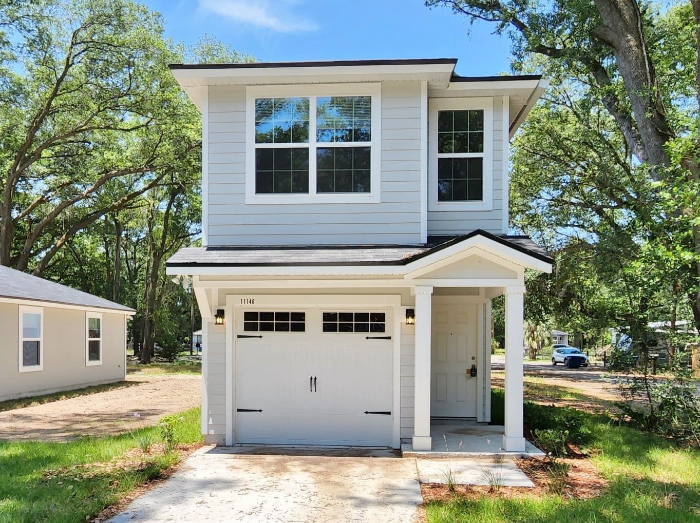 front 1 - Home
