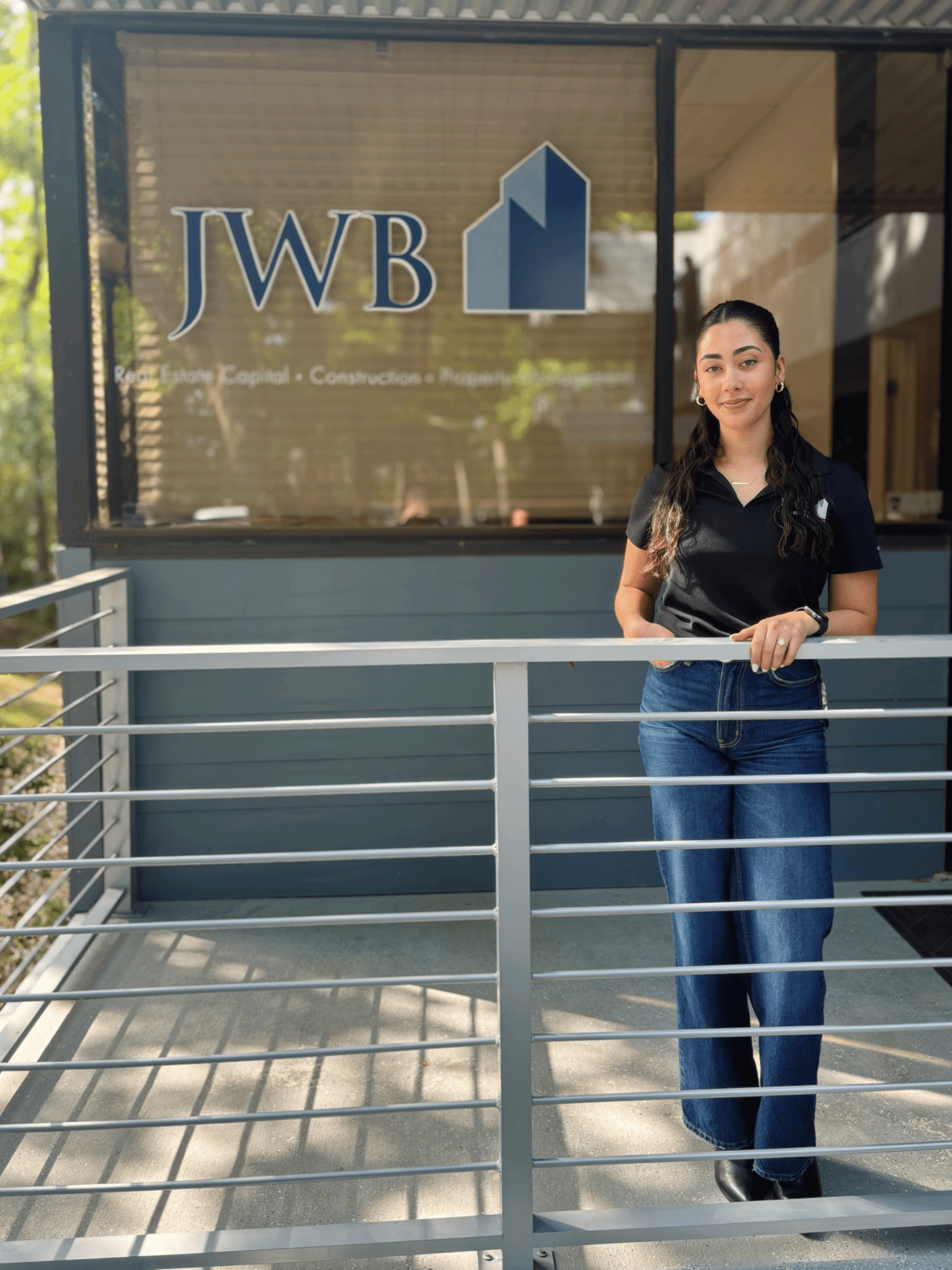Ebelyn - JWB Property Team - Hart Pod